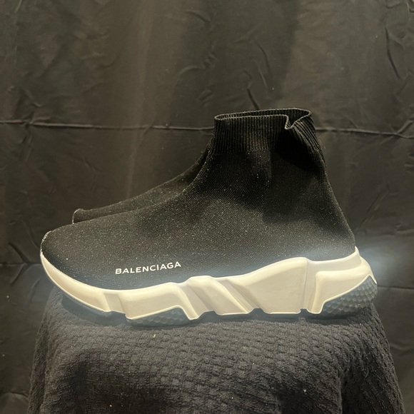 Balenciaga Black and White Sneakers - Picture 1 of 12